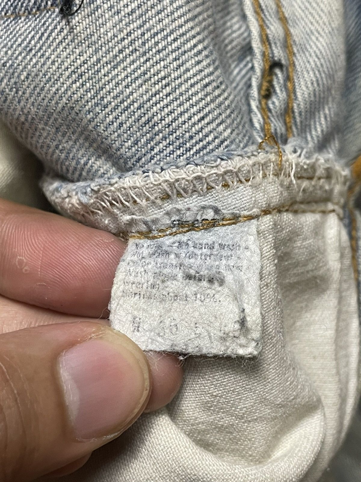 Levi's × Vintage Vintage LEVIS Distressed Denim Ripped Jeans (112) Size US 34 / EU 50 - 9 Thumbnail