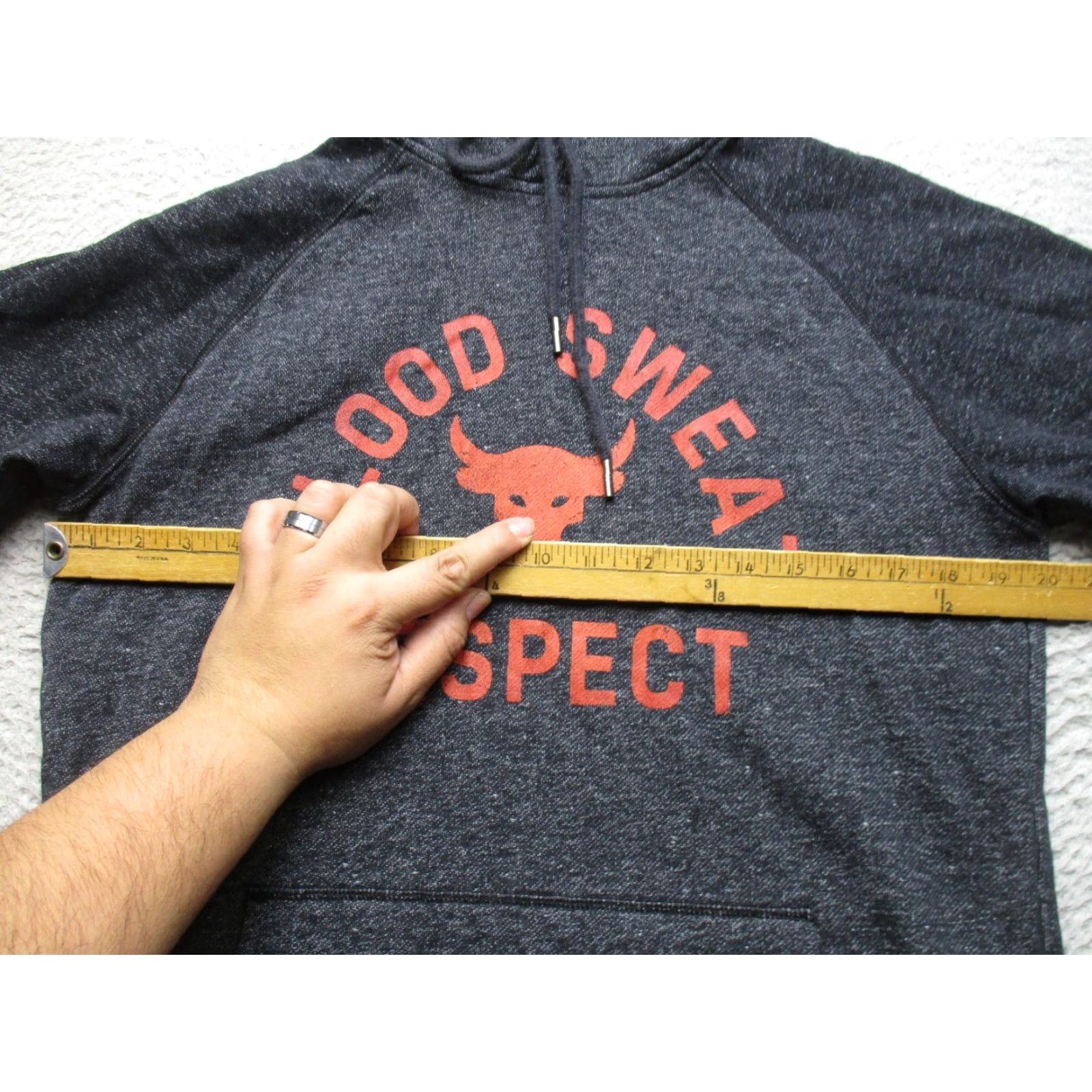 Under Armour Under Armour Project Rock Hoodie Mens M Short Sleeve Blood Sweat Respect Graphic Print Charcoal Gray Size US M / EU 48-50 / 2 - 5 Thumbnail