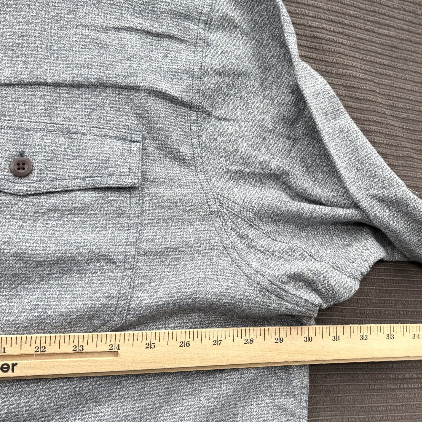 Duluth Trading Company Duluth Shirt Mens 2XL Gray Free Swingin' Twist Cotton Relaxed Fit Button Up Work Shirt Size US XXL / EU 58 / 5 - 6 Thumbnail