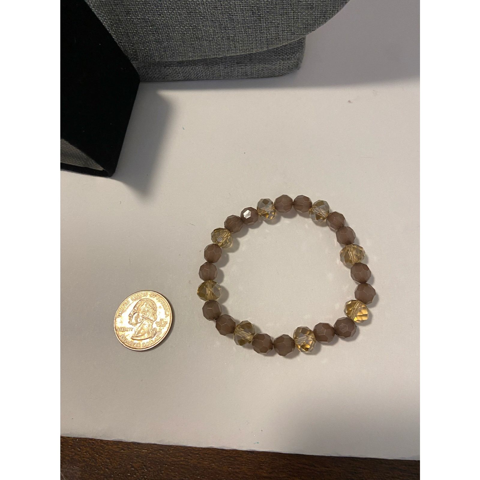 Handmade Handmade gray glass bead bracelet Size ONE SIZE - 3 Thumbnail