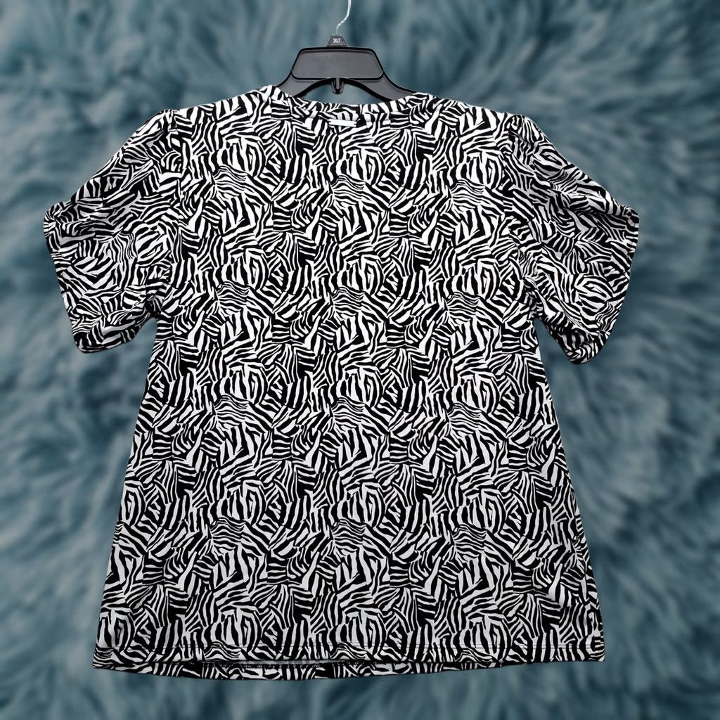 Michael Kors Michael Kors Blouse Womens L Multi Zebra Print Tulip Sleeve Round Neck Shirt Womens Size L Color Multicolor Size L / US 10 / IT 46 - 1 Thumbnail