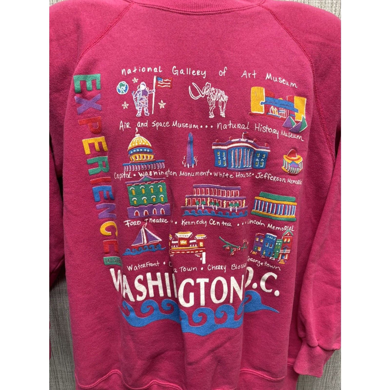 Hanes VINTAGE Hanes Pink Graphic Sweatshirt Women's Large Made in USA Pullover Size L / US 10 / IT 46 - 2 Thumbnail