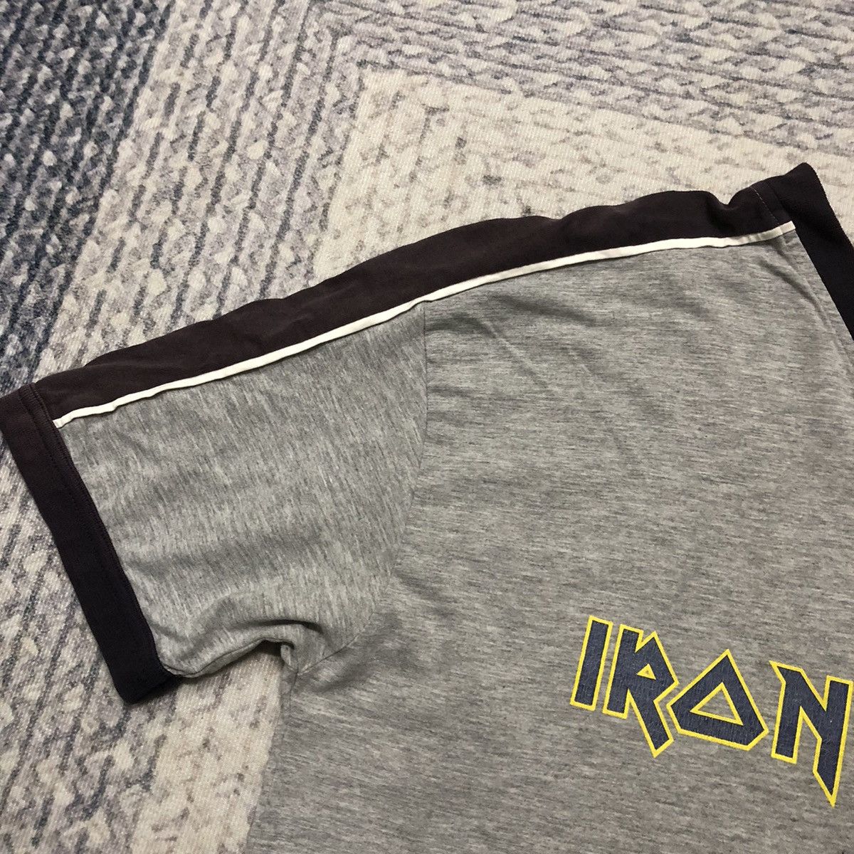 Band Tees × Vintage Rare Faded Y2K Iron Maiden Flightt 666 V-Neck Tees Size US L / EU 52-54 / 3 - 4 Thumbnail