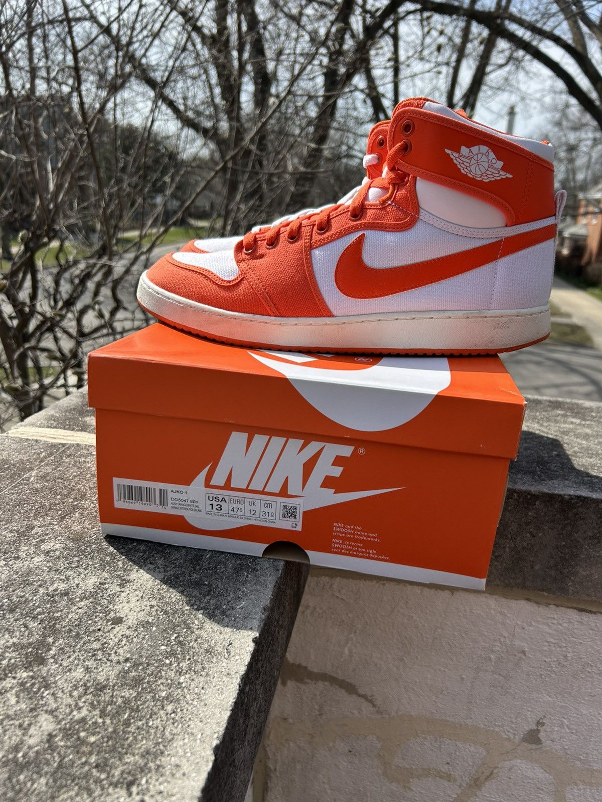 Jordan Brand Air Jordan 1 KO High Syracuse Size US 13 / EU 46 - 8 Thumbnail