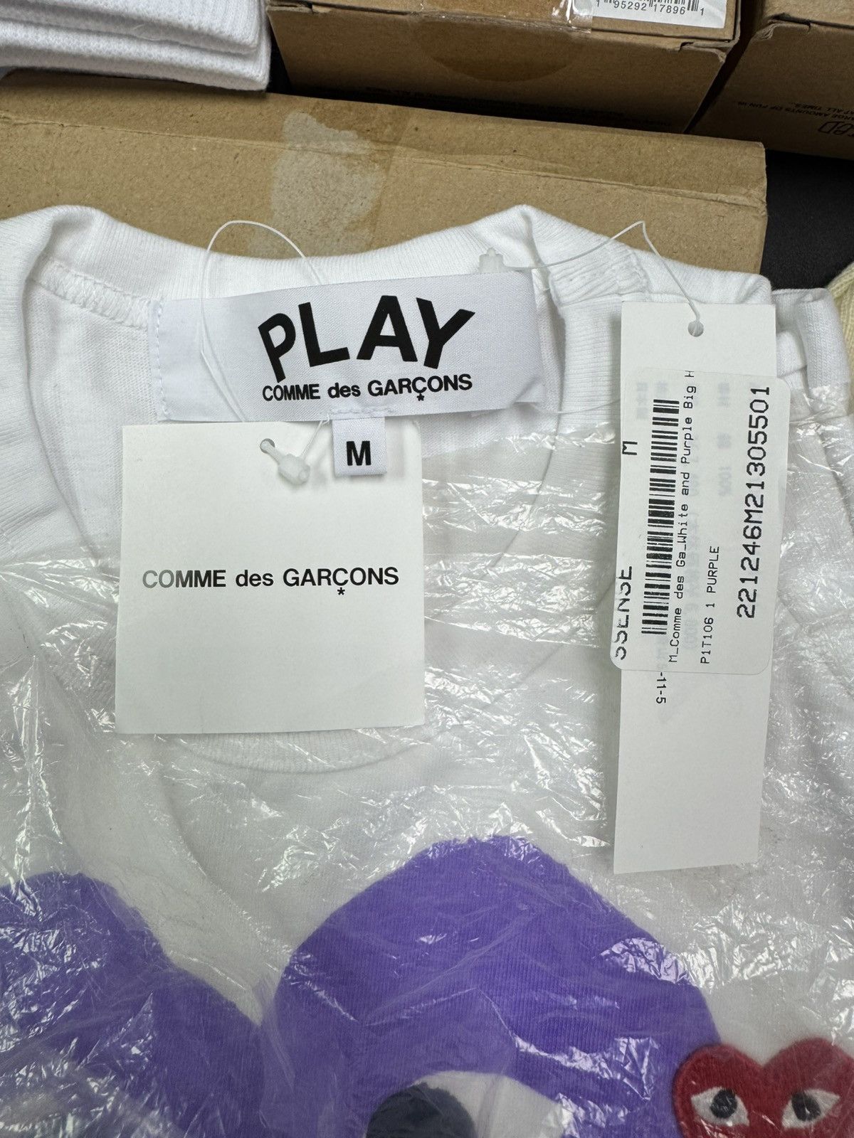 Comme des Garcons comme des garcons play purple heart emblem Tee Size US M / EU 48-50 / 2 - 5 Thumbnail