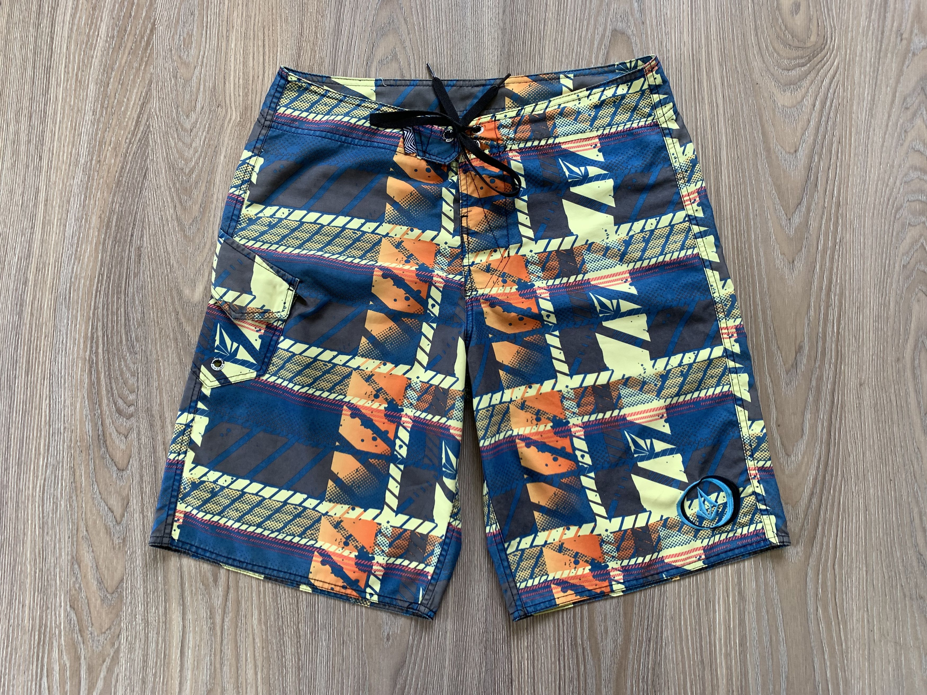 Volcom Volcom Vintage Board Swim Printed Shorts Size US 33 - 2 Thumbnail