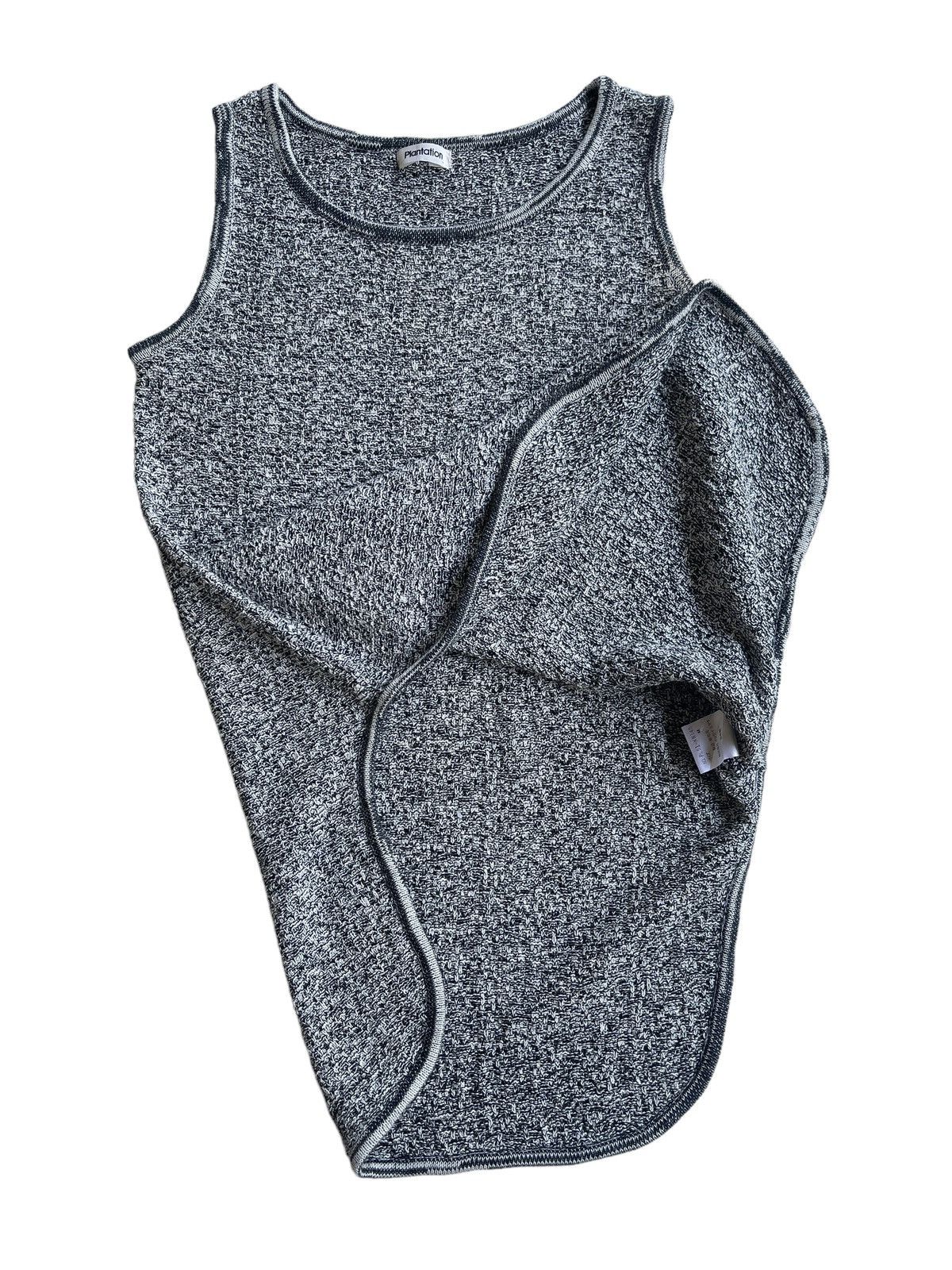 Issey Miyake Issey Miyake Knitted Sleeveless Tank Top Size M / US 6-8 / IT 42-44 - 4 Thumbnail