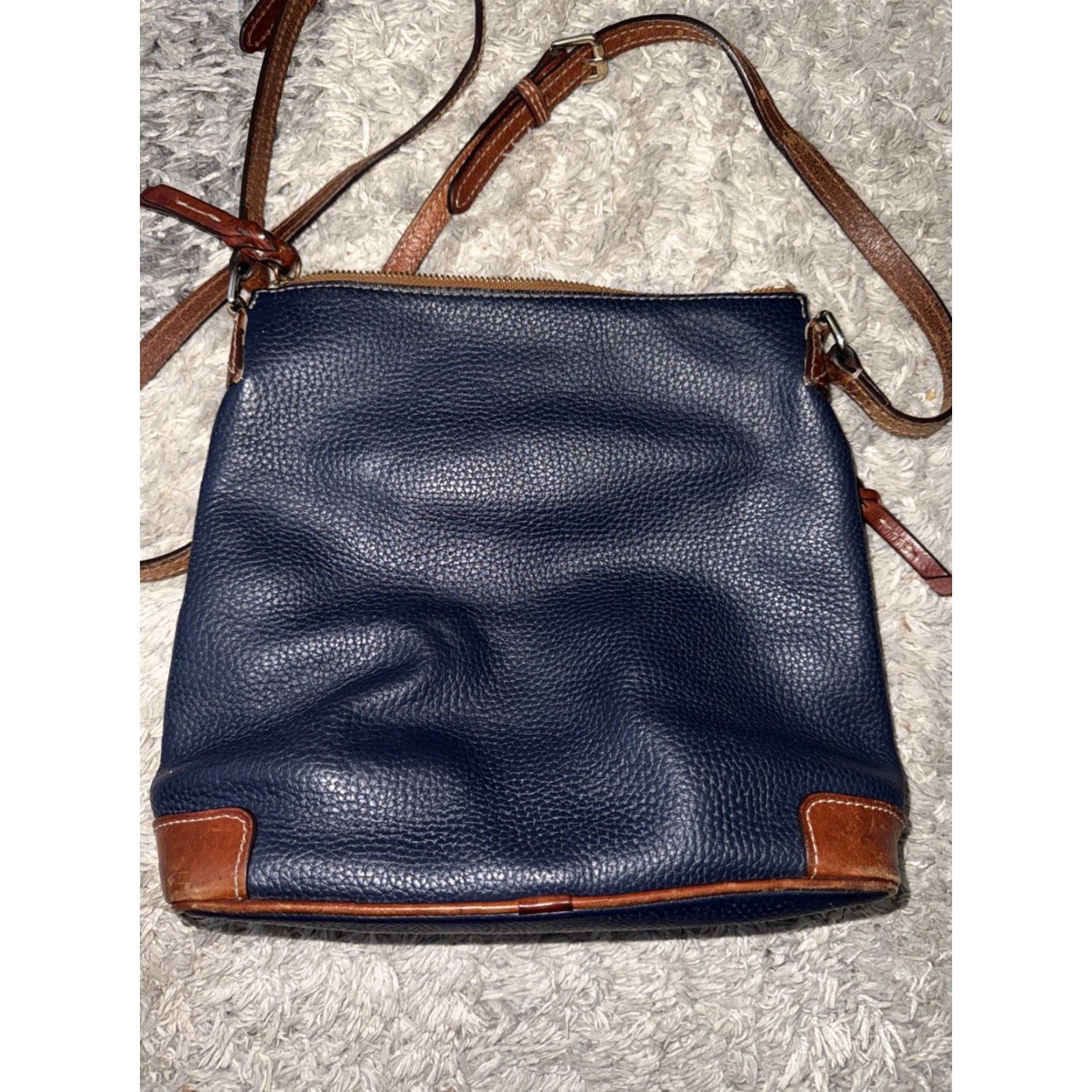 Dooney & Bourke Dooney & Bourke Purse Crossbody Crossbody Bag Navy Brown Leather 10”x12” USA Women Medium Size ONE SIZE - 7 Thumbnail