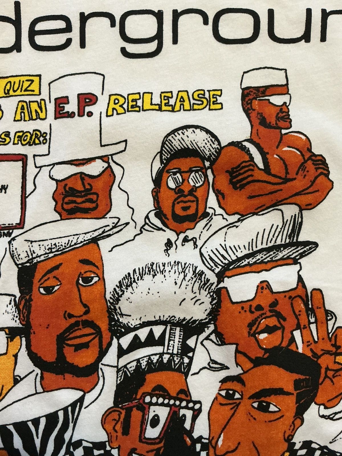 Other Control Digital Underground Shock G Tupac Humpy T-Shirt Size US S / EU 44-46 / 1 - 7 Thumbnail