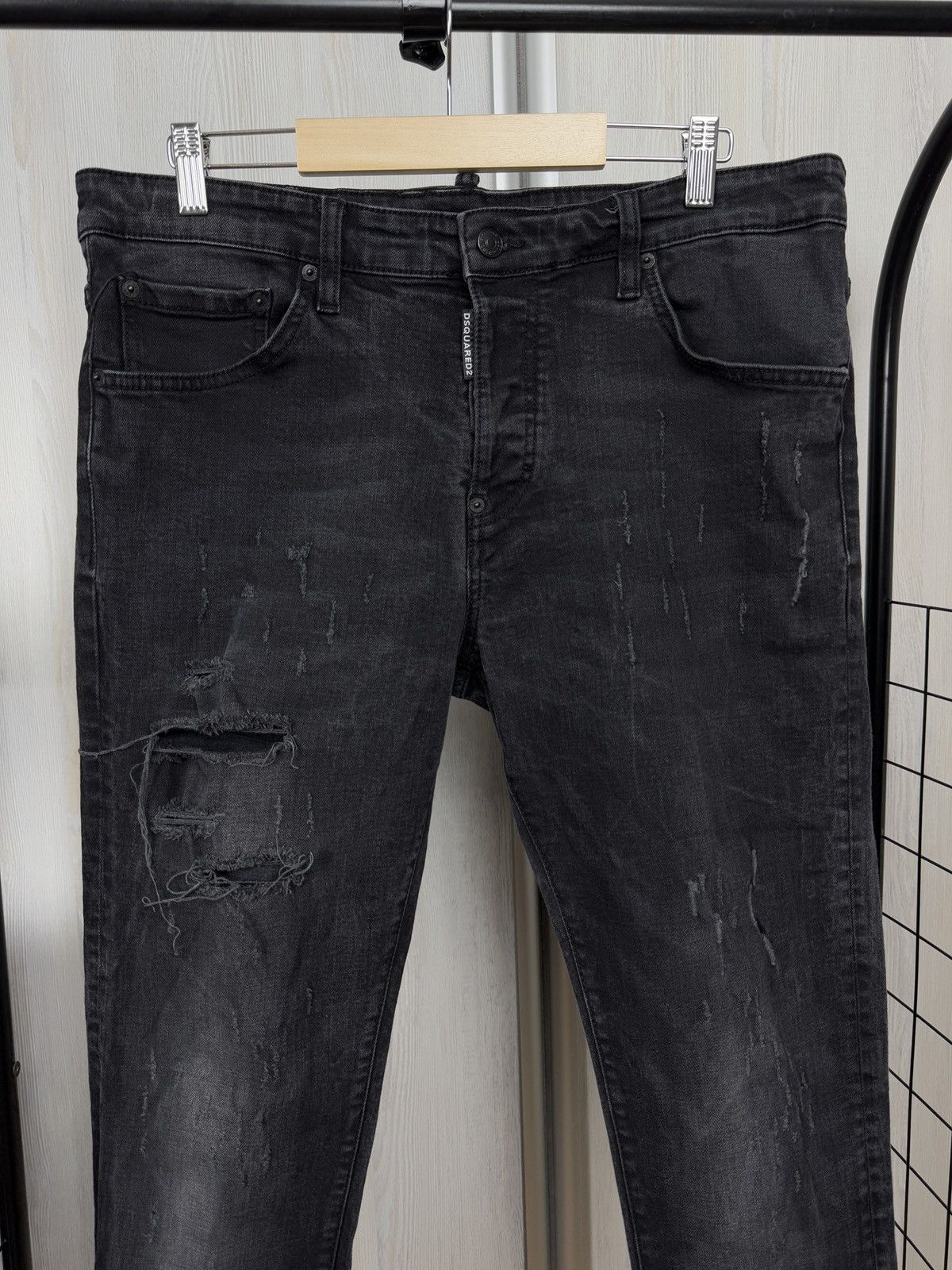 Dsquared2 Dsquared2 black distressed faded denim jeans pants Size US 36 / EU 52 - 3 Thumbnail