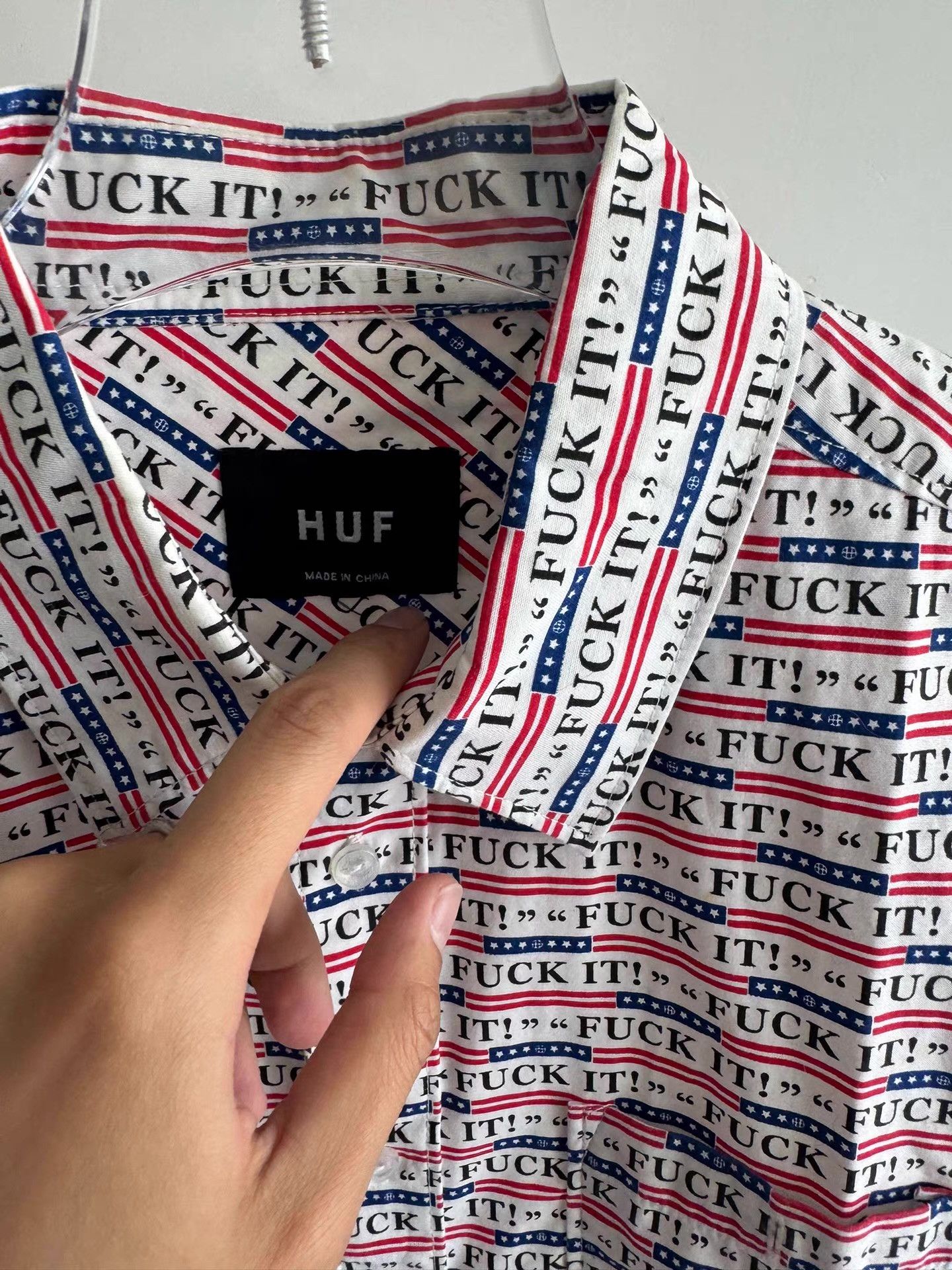 Huf HUF All-Over Print Short Sleeve Shirt Q17 Size US M / EU 48-50 / 2 - 3 Thumbnail