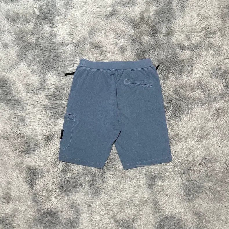 Stone Island Stone Island size S Washed Short Pants Sweatpants Blue S S Size US 27 - 2 Thumbnail