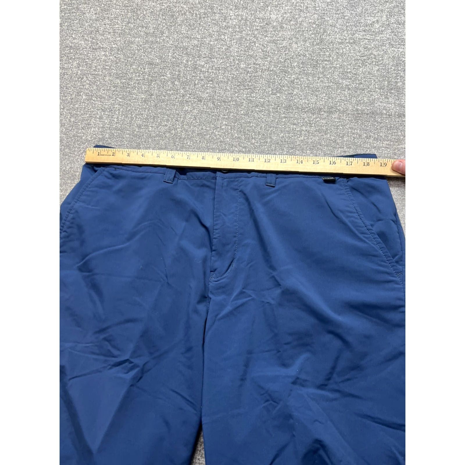 TravisMathew Travis Mathew Street Art Golf Shorts Men’s 38 Navy Blue Size US 38 / EU 54 - 4 Thumbnail