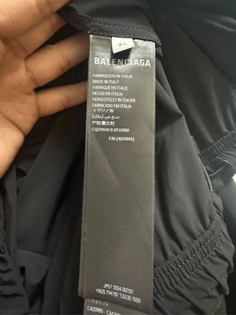 Balenciaga Balenciaga size 36 24 Model Windbreaker Size XS / US 0-2 / IT 36-38 - 4 Thumbnail
