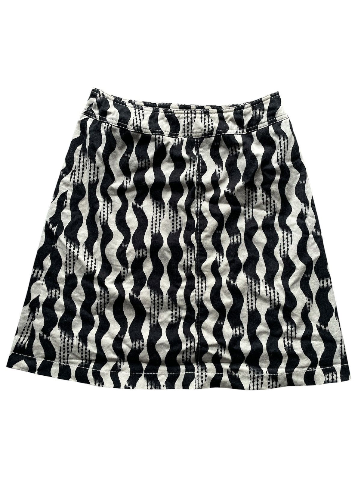Givenchy Vintage Givenchy Boutiques Mini Skirt Size 28" / US 6 / IT 42 - 2 Thumbnail