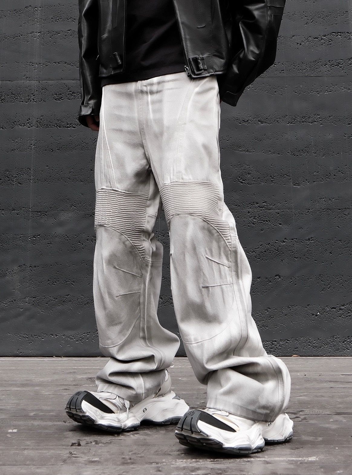Retro punk fashion faded dirty jeans pants