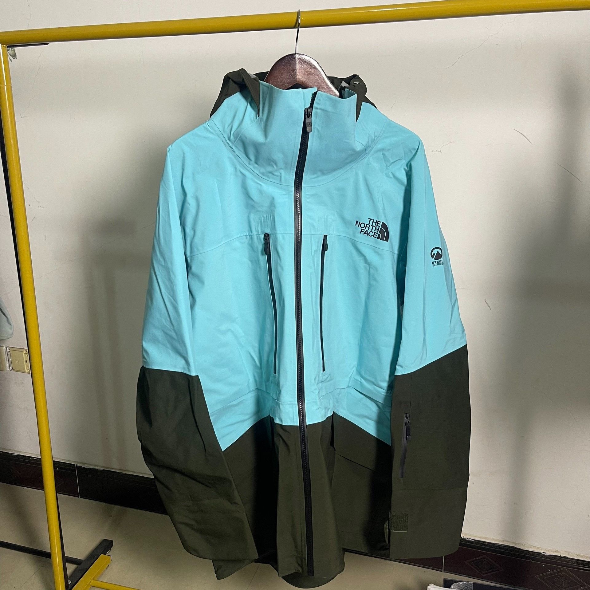 The North Face The North Face Men's Steep Series Jacket Size US XXL / EU 58 / 5 - 1 Thumbnail