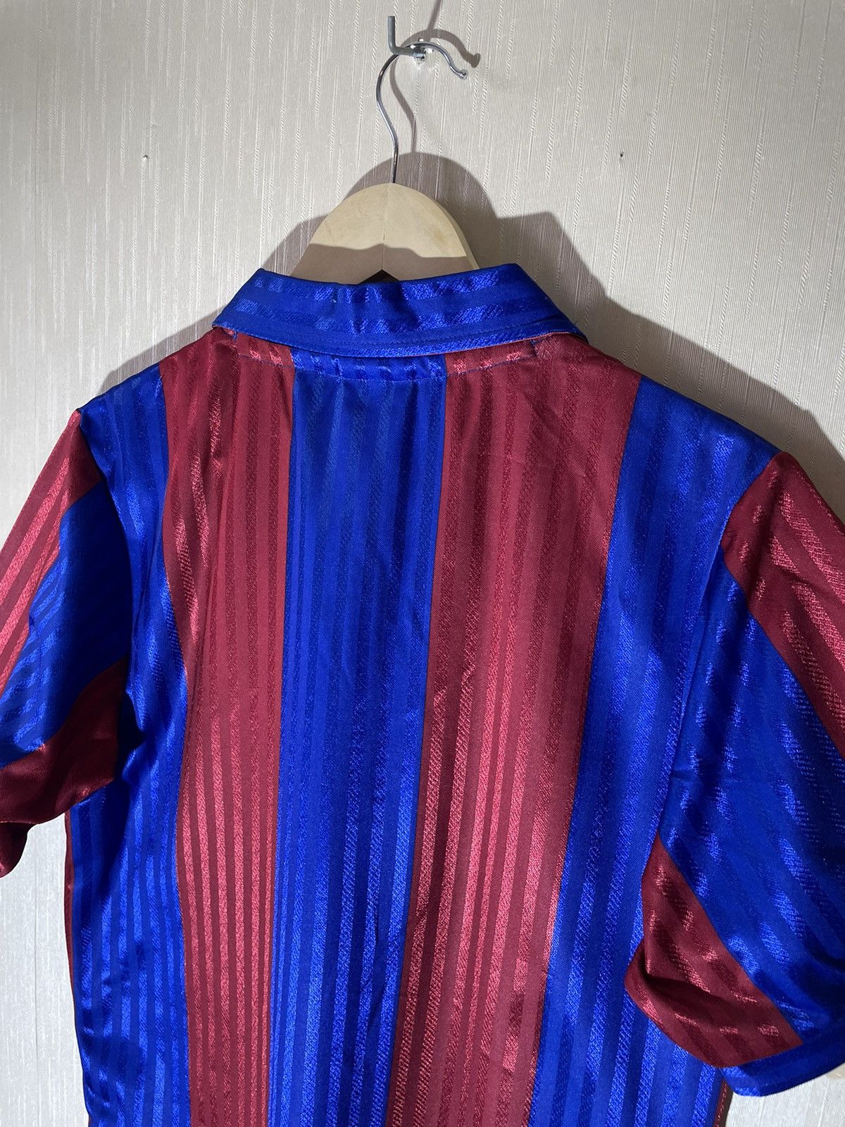 Vintage Barcelona score draw retro jersey vintage Size US M / EU 48-50 / 2 - 12 Thumbnail