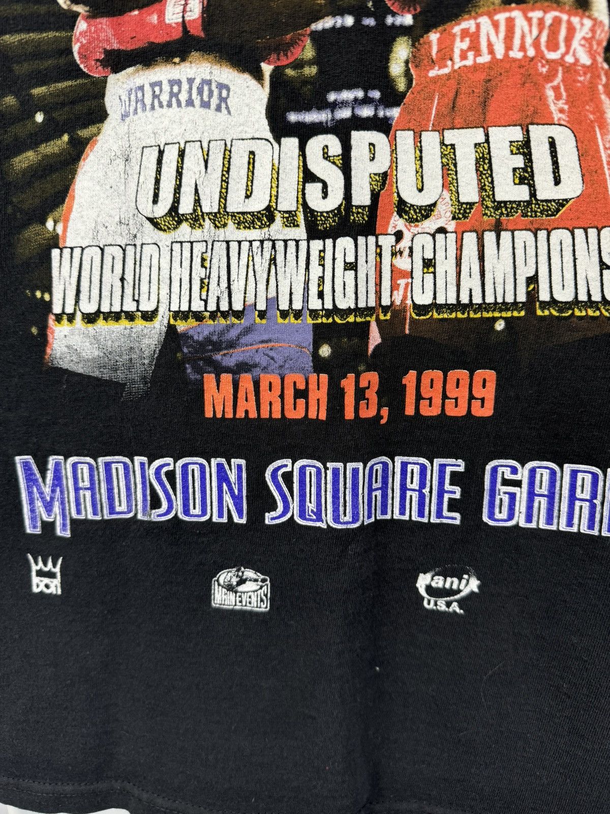 Vintage Vintage 1999 Hollyfield x Lewis World Heavyweight Tee Size US M / EU 48-50 / 2 - 6 Thumbnail