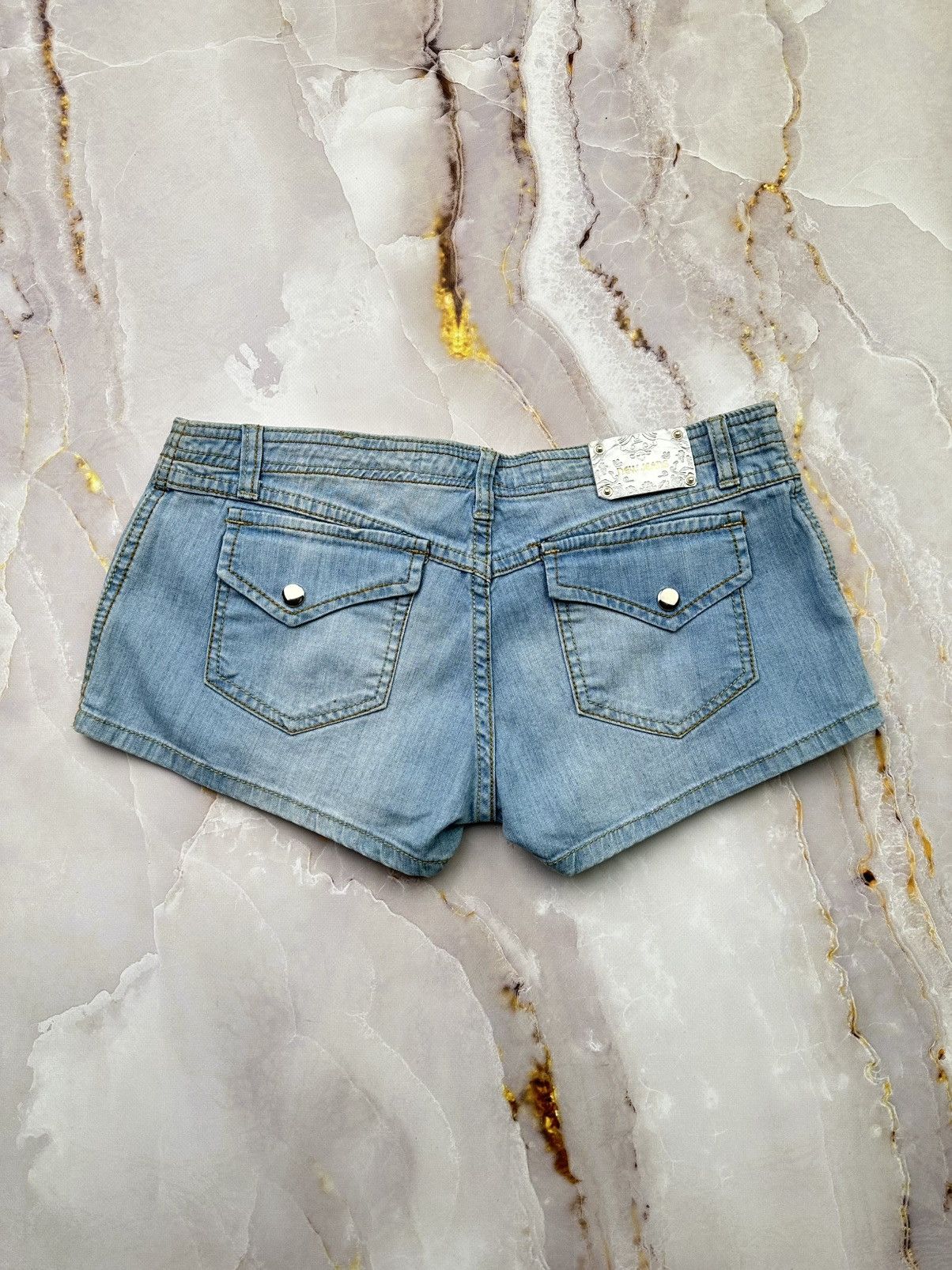 Japanese Brand Vintage Shorts (E1) Size 27" / US 4 / IT 40 - 5 Thumbnail