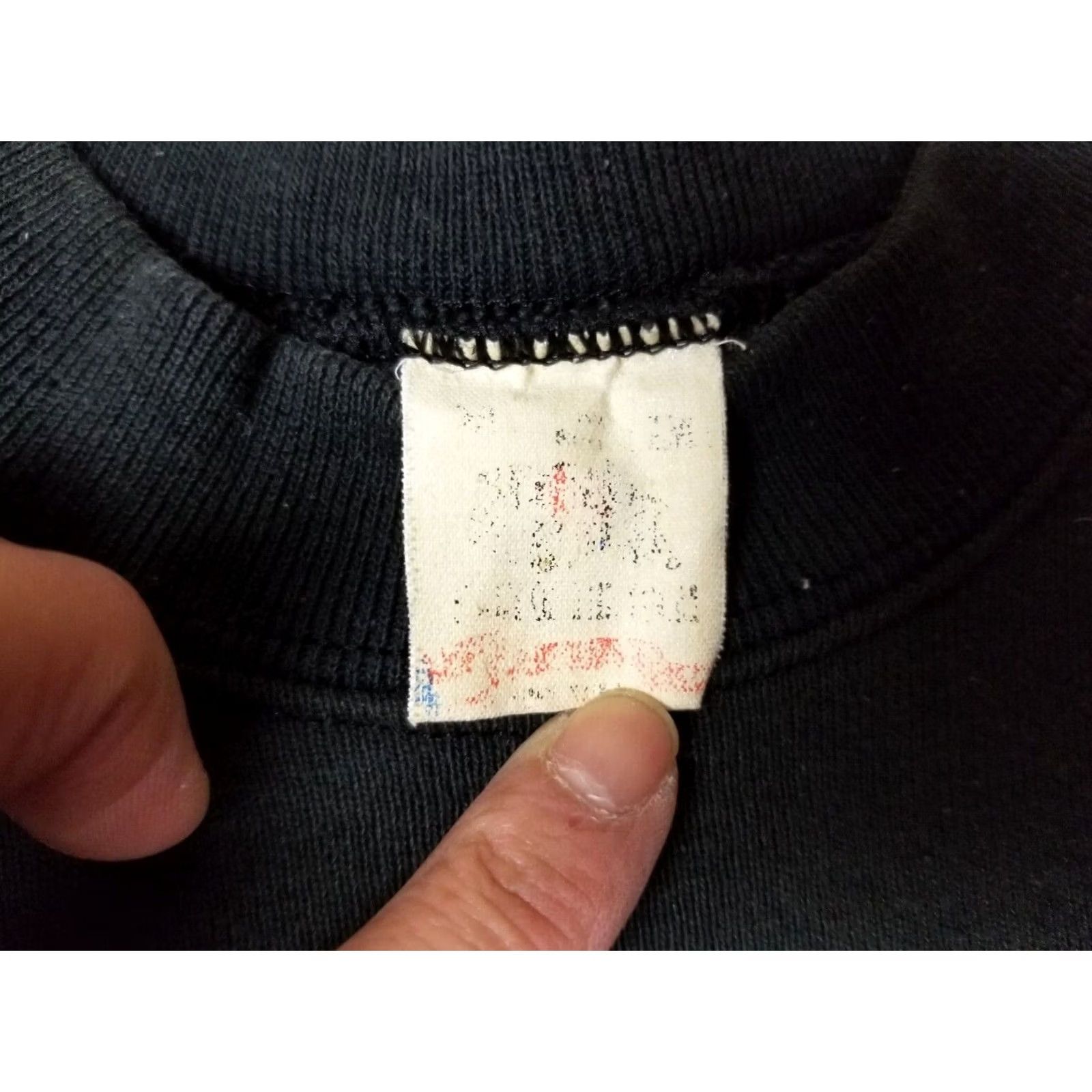 Harley Davidson VINTAGE Harley-Davidson 3D Emblem Black Crewneck Sweatshirt SZ MEDIUM Shirt Mens M Black 1987 19 28 24 Cotton Size US M / EU 48-50 / 2 - 5 Thumbnail