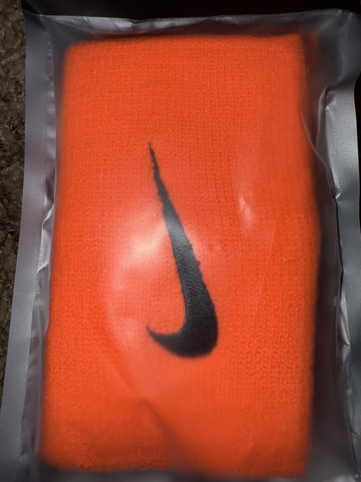 Nike Nike Unisex Tennis Wristband Swoosh Nadal/Federer/Alcaraz Size ONE SIZE - 2 Thumbnail