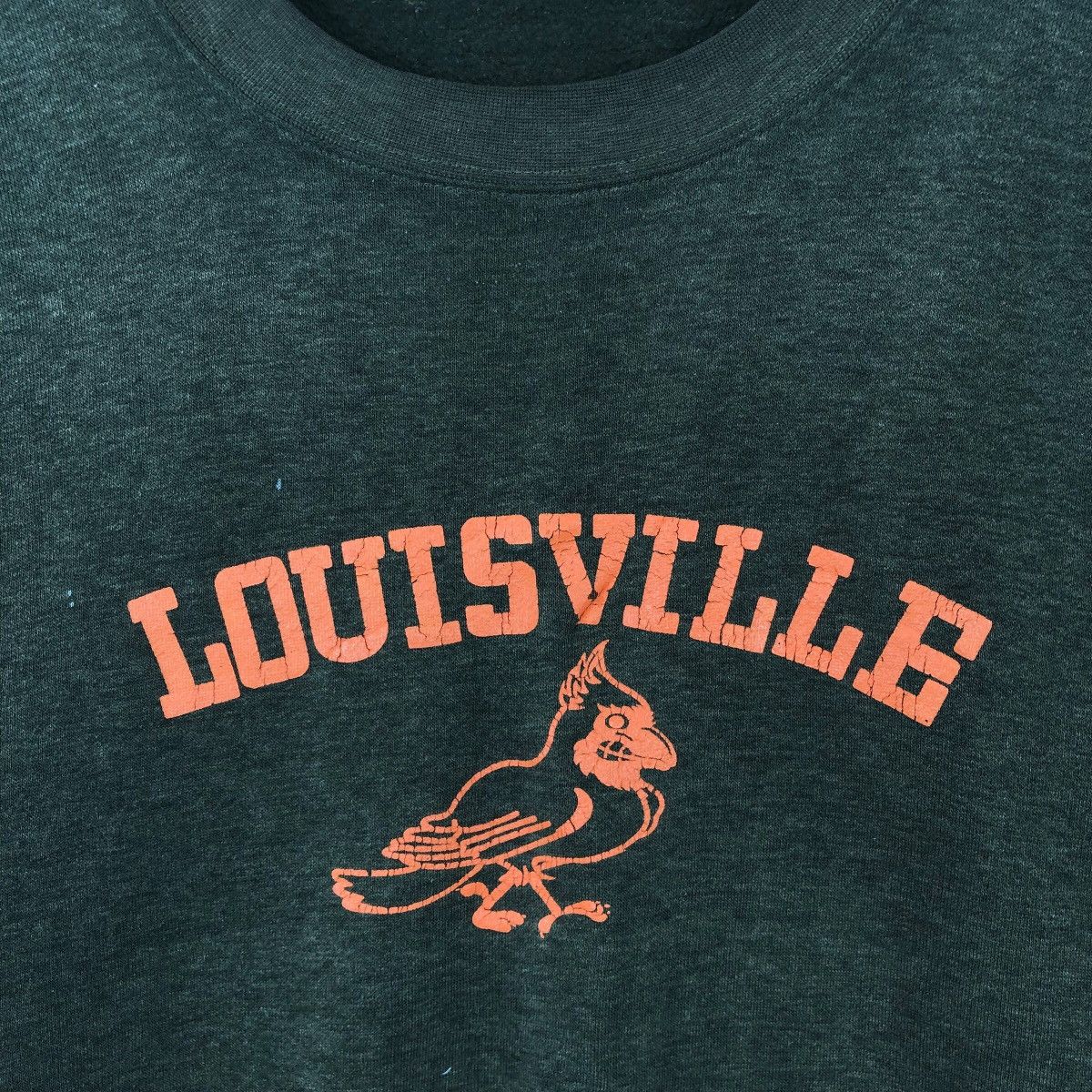 Vintage Vintage LOUISVILLE City In KENTUCKY Crewneck Sweatshirt Size US XL / EU 56 / 4 - 3 Thumbnail