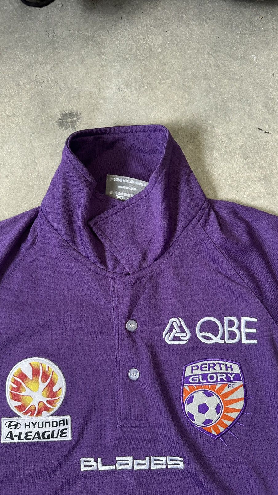 Vintage PERTH GLORY HYUNDAI A-LEAGUE POLO JERSEY Size US M / EU 48-50 / 2 - 6 Thumbnail