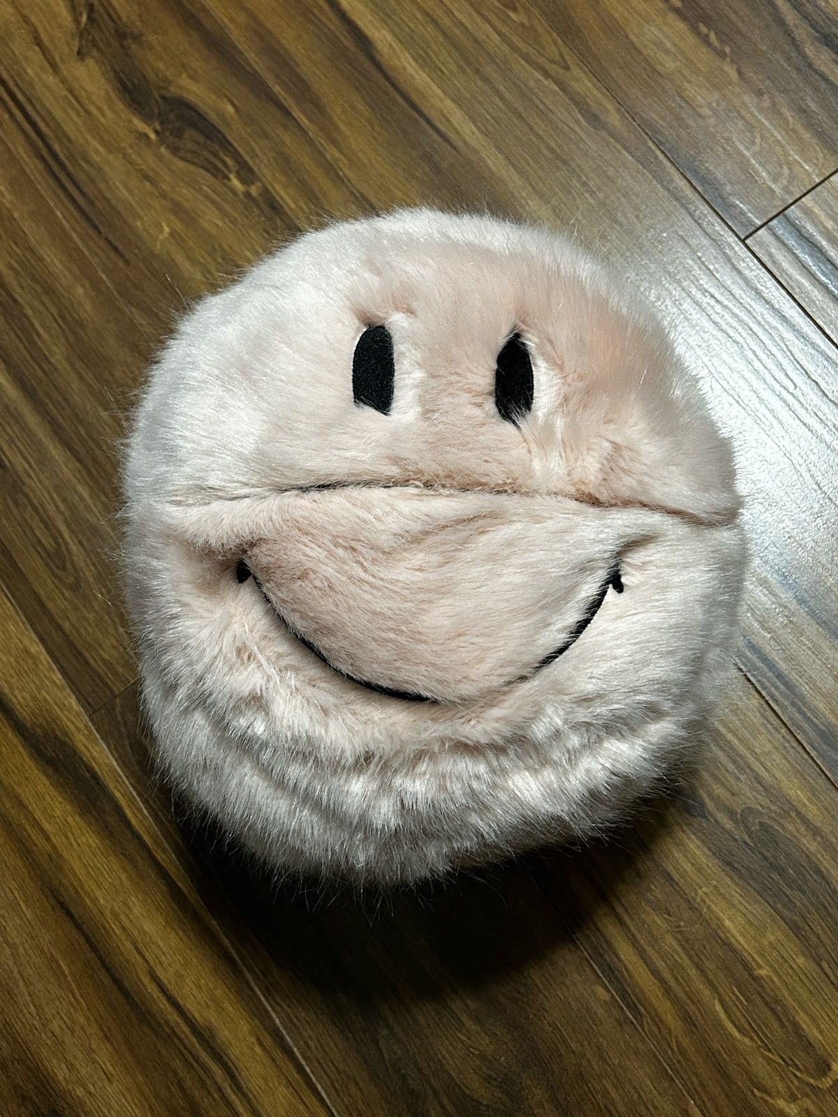 Market Fluffy Basketball By M@RKET Size ONE SIZE - 1 Thumbnail