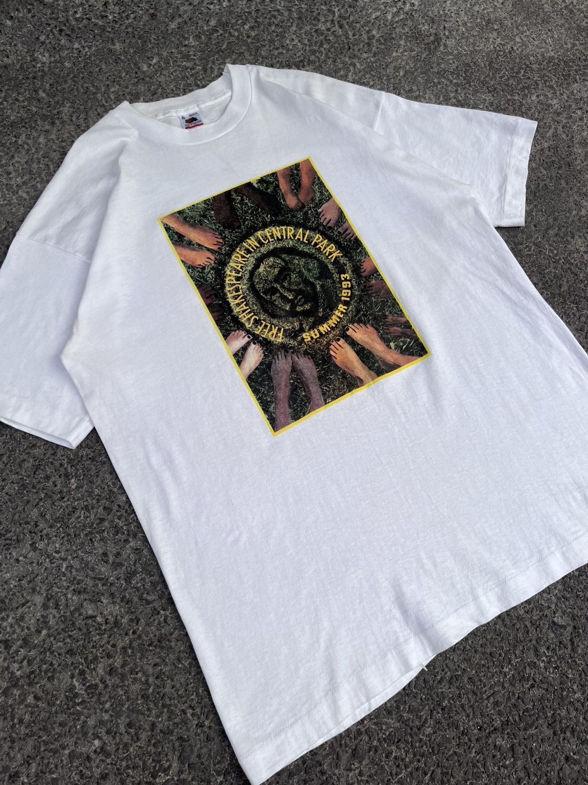Vintage VINTAGE 1993 FREE SHAKESPEARE IN CENTRAL PARK TEE 🎼 Size US XL / EU 56 / 4 - 2 Thumbnail