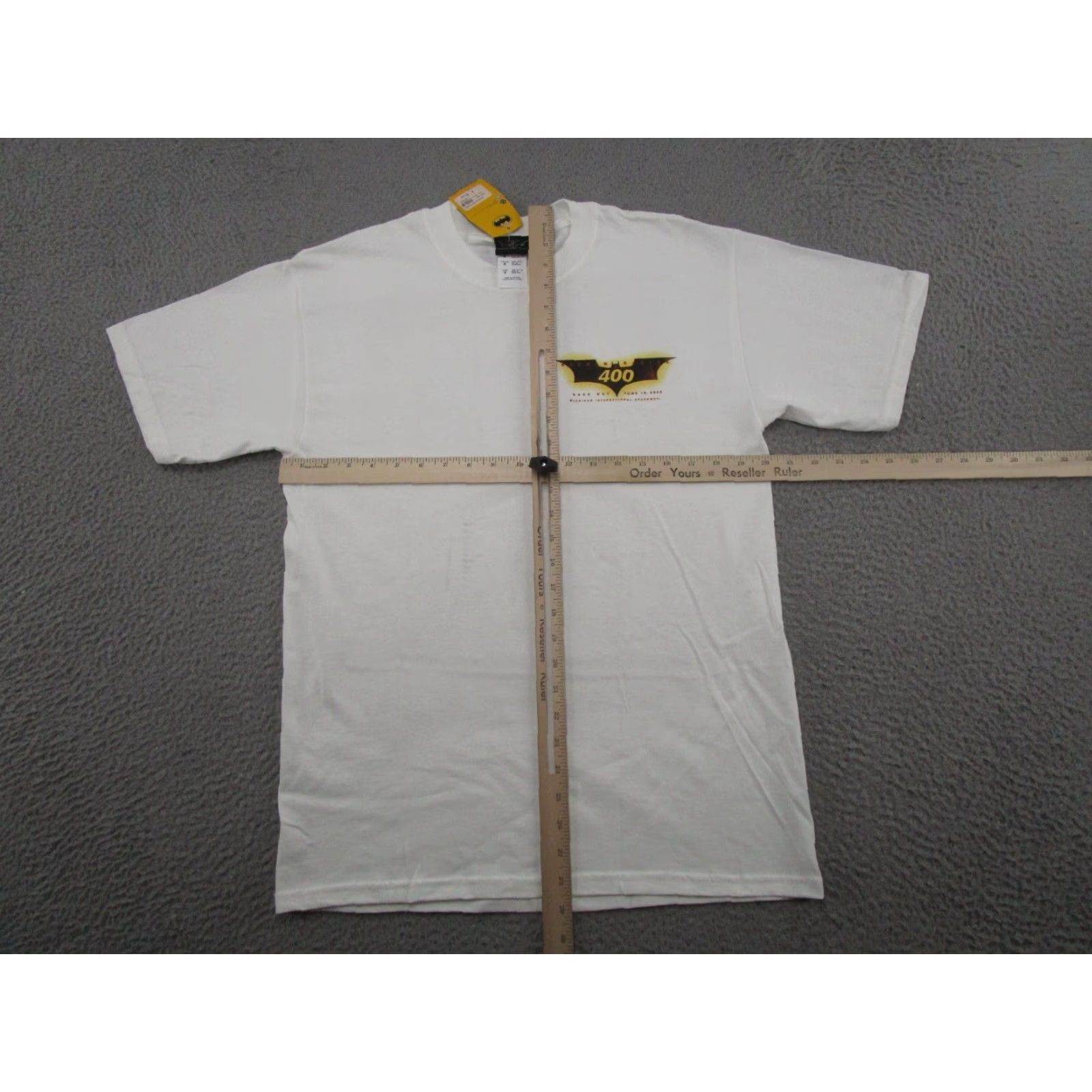 NASCAR NASCAR Batman Begins 400 Race Day 2006 Y2K Racing Promo Shirt Size M NEW Read Shirt Men White Batman Logo Crew Neck Short Sleeve Cotton Knit Vintage? Size US M / EU 48-50 / 2 - 7 Thumbnail