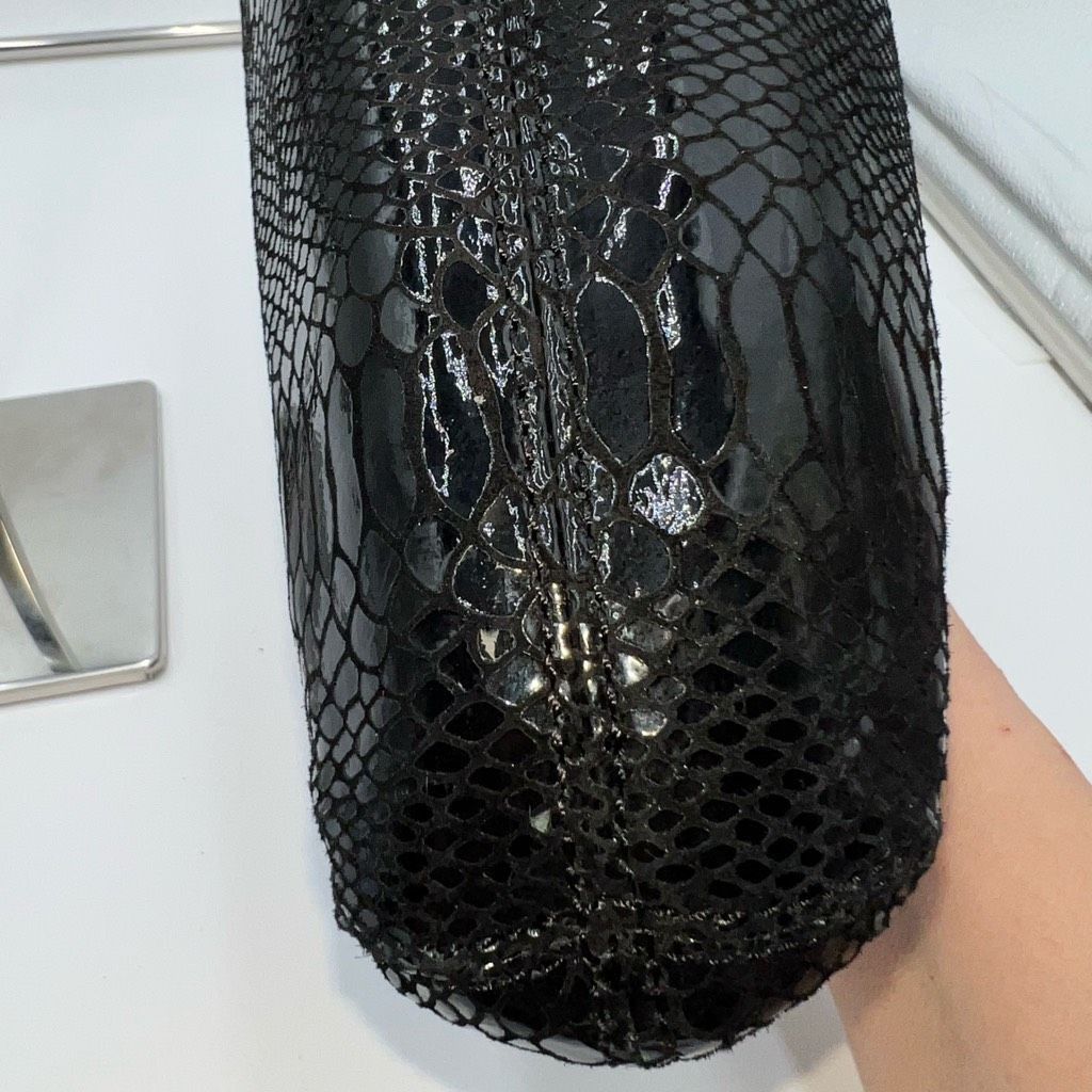 Michael Kors Michael Michael Kors Snake Embossed Shiny Suede Metal Branded Handle Clutch Size ONE SIZE - 6 Thumbnail