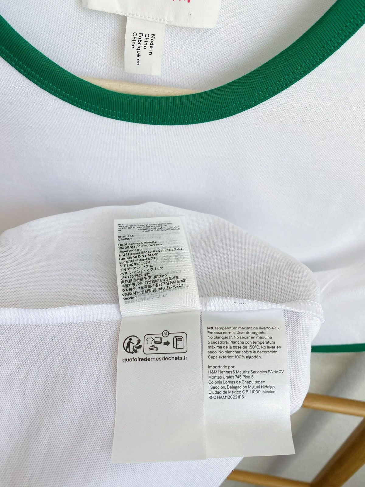 H&M × Paco Rabanne Paco Rabanne x H&M T-Shirt Size S / US 4 / IT 40 - 13 Thumbnail