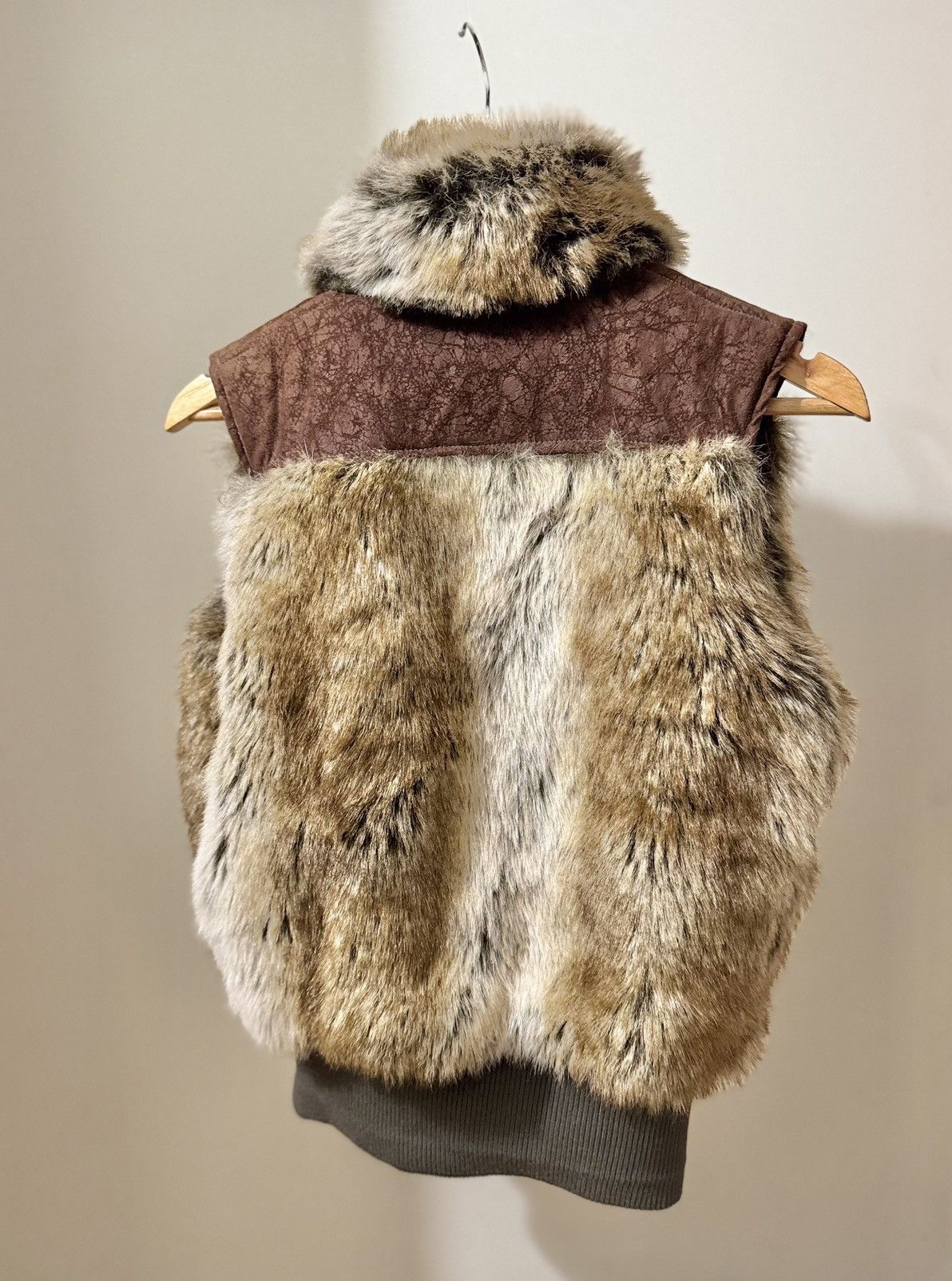 20471120 Y2K Faux Fur Vest Jacket Women’s Size S / US 4 / IT 40 - 2 Thumbnail