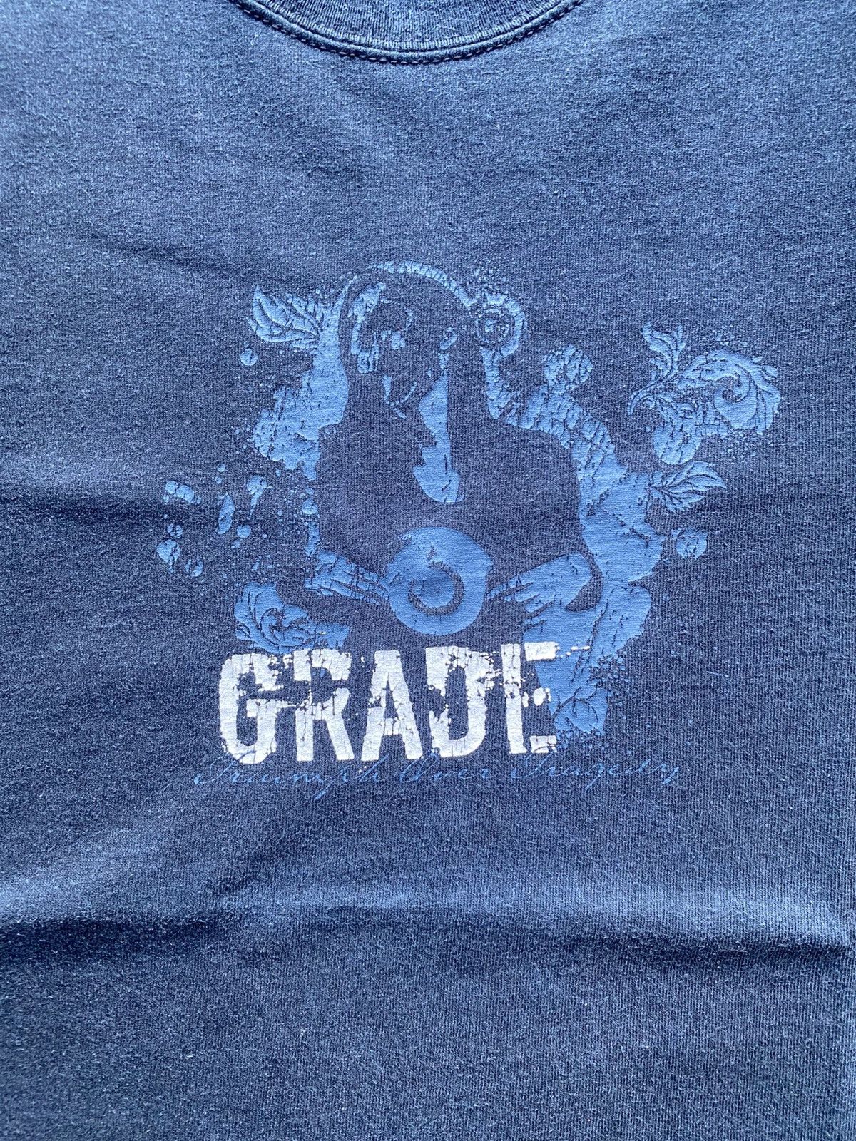 Band Tees Grade Size US M / EU 48-50 / 2 - 2 Thumbnail