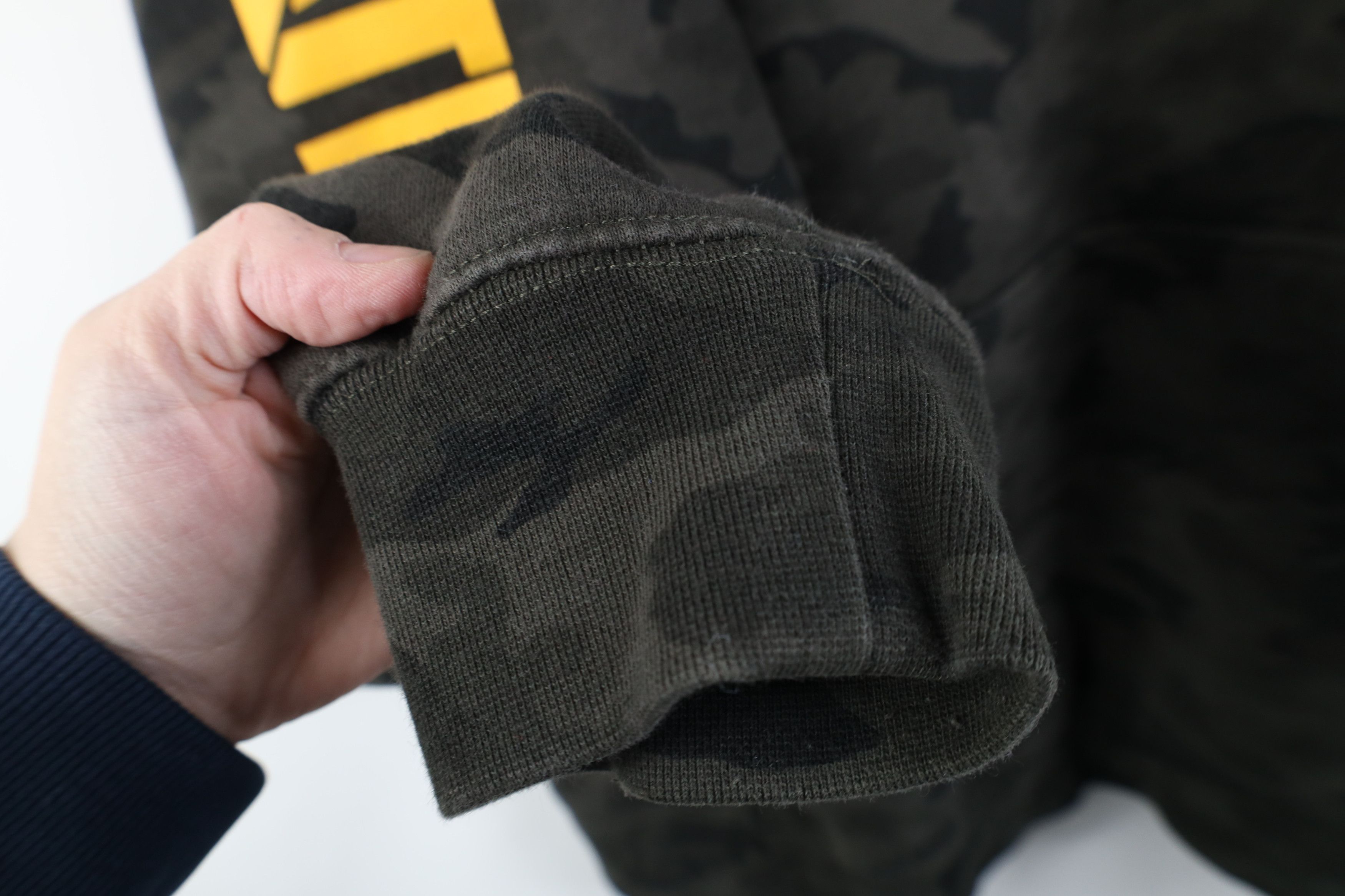 Caterpillar Vintage Y2K Caterpillar CAT Camouflage Hoodie Sweatshirt Size US XXL / EU 58 / 5 - 7 Thumbnail