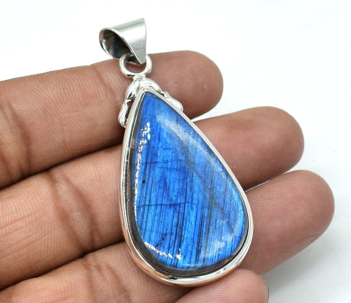 Handmade Blue Labradorite Gemstone 925 Sterling Silver Pendant Size ONE SIZE - 4 Thumbnail