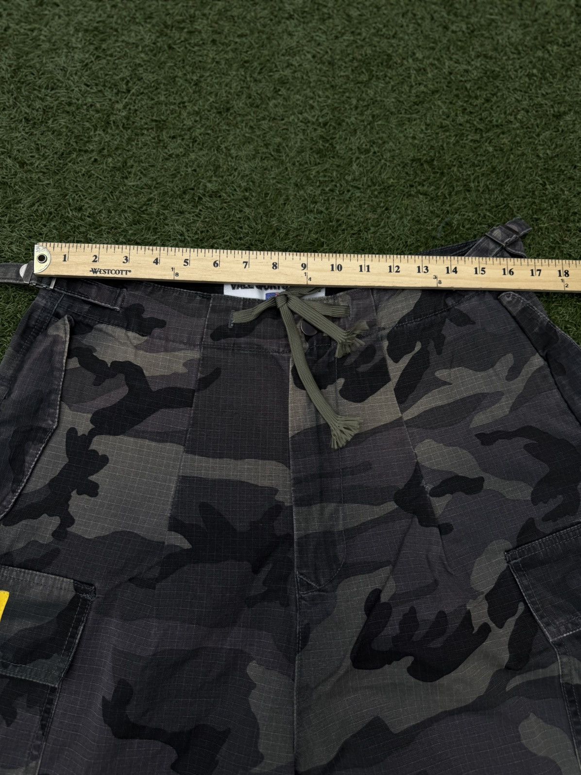Vale Vale VA-1 Black Camo Cargo Sweatpants Size (32) NEW Size US 32 / EU 48 - 8 Thumbnail