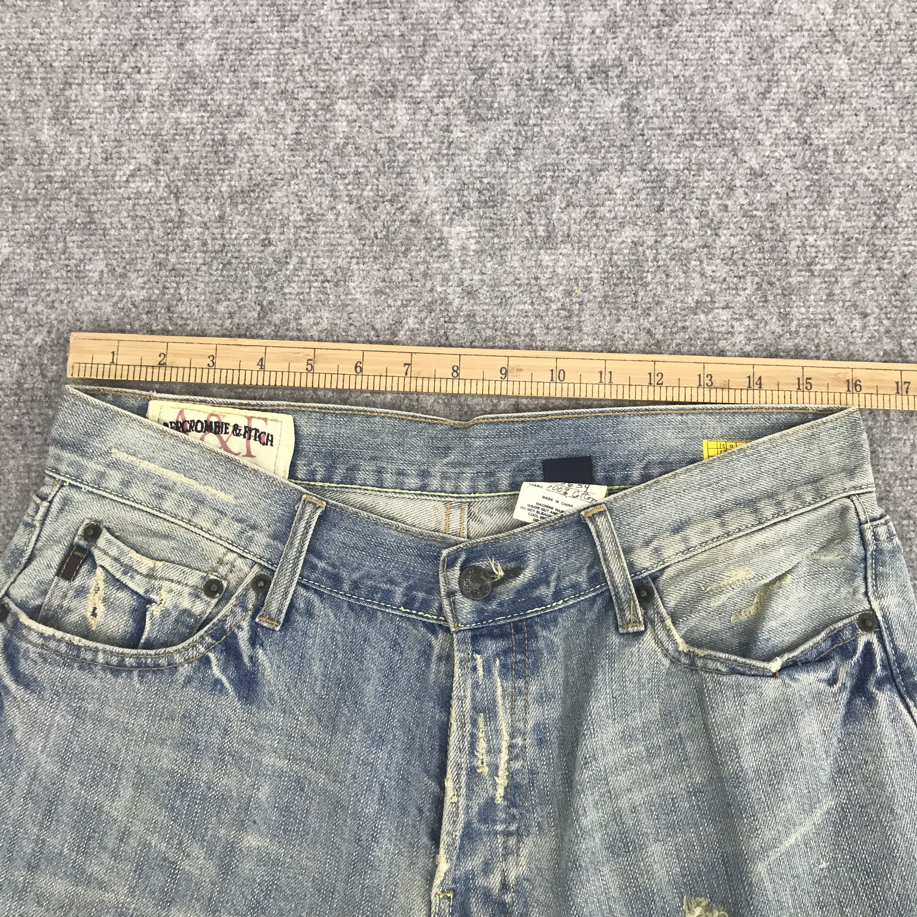 Abercrombie & Fitch baggy denim abercrombie & fitch distressed jeans Size US 32 / EU 48 - 6 Thumbnail