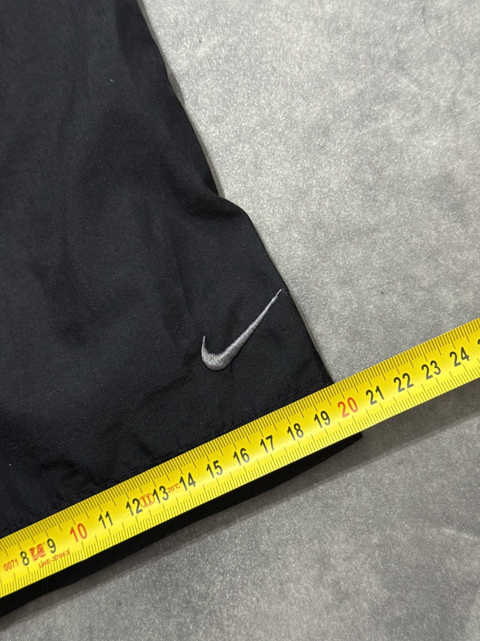 Nike Nike Reflective Nylon Track Pants Black Baggy 00s Smallogo Size US 34 / EU 50 - 5 Thumbnail