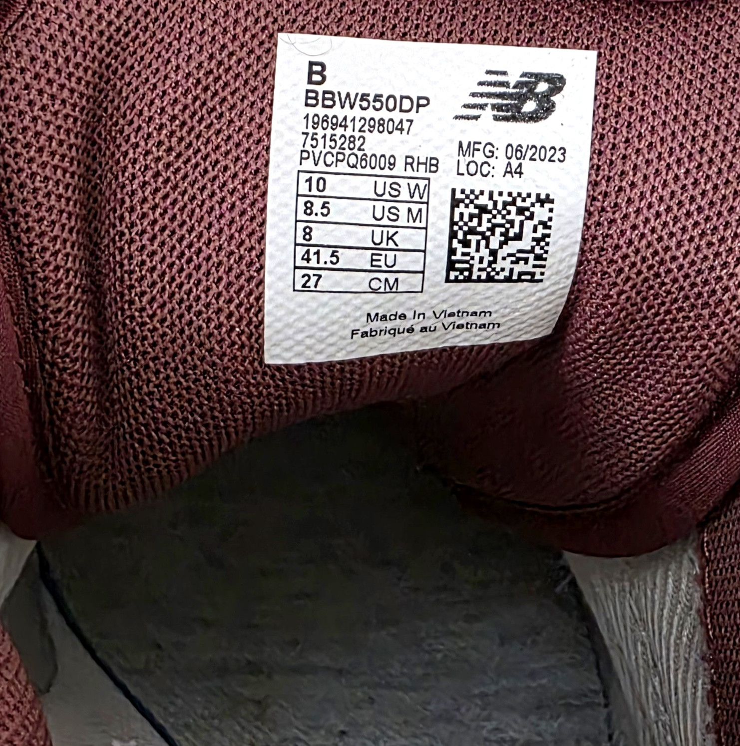 New Balance New Balance Women 550 sneakers 'Washed Burgundy10 Men 8.5 Size US 8 / EU 41 - 10 Thumbnail
