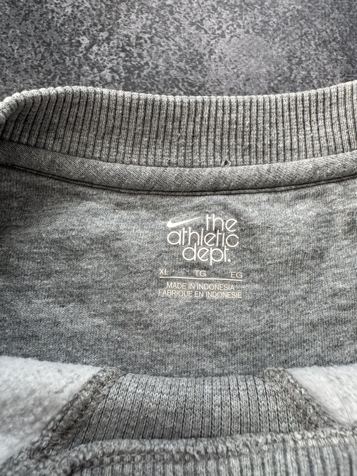 Nike Vintage Nike Boxy Y2K Crewneck Sweatshirt mini swoosh y2k Size US XL / EU 56 / 4 - 5 Thumbnail