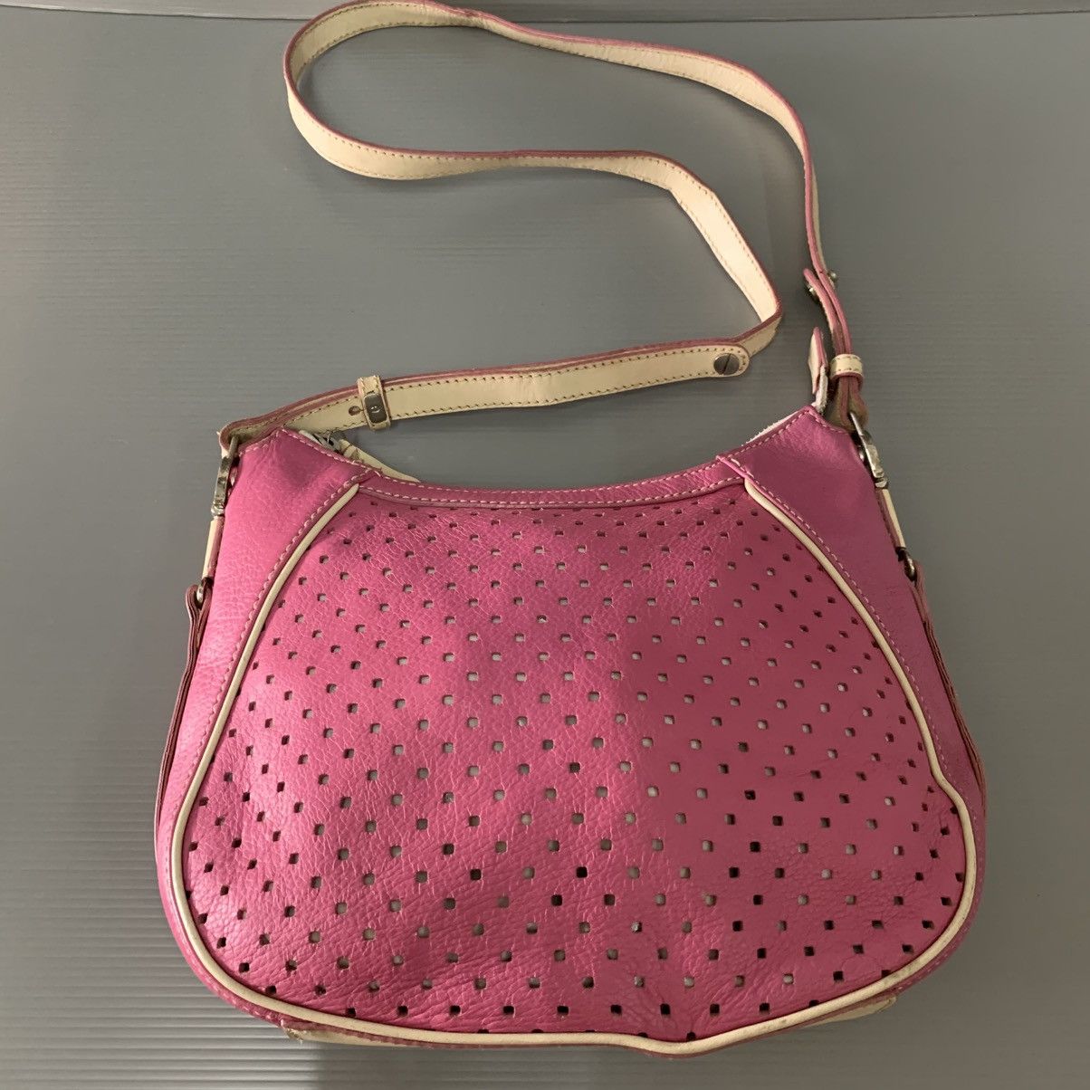 Aigner Aigner Leather Pink Slingbag Size ONE SIZE - 3 Thumbnail