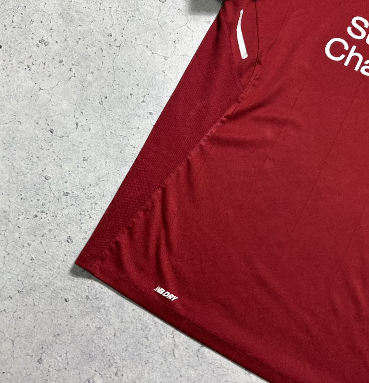 New Balance New Balance FC Liverpool Vintage Soccer Jersey 2017/2018 Size US M / EU 48-50 / 2 - 3 Thumbnail