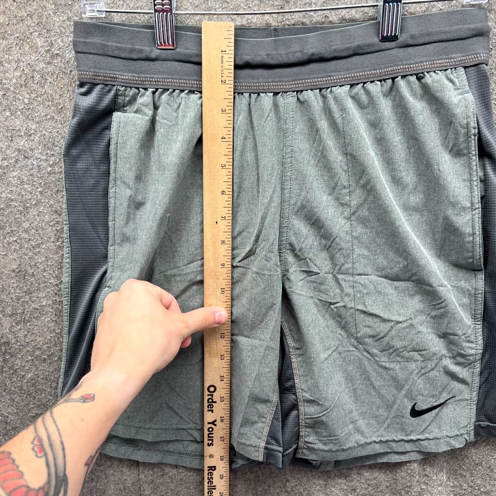 Nike Nike Shorts Mens Small Gray Dri Fit Yoga Flex Training Lined Running Size US 29 - 4 Thumbnail
