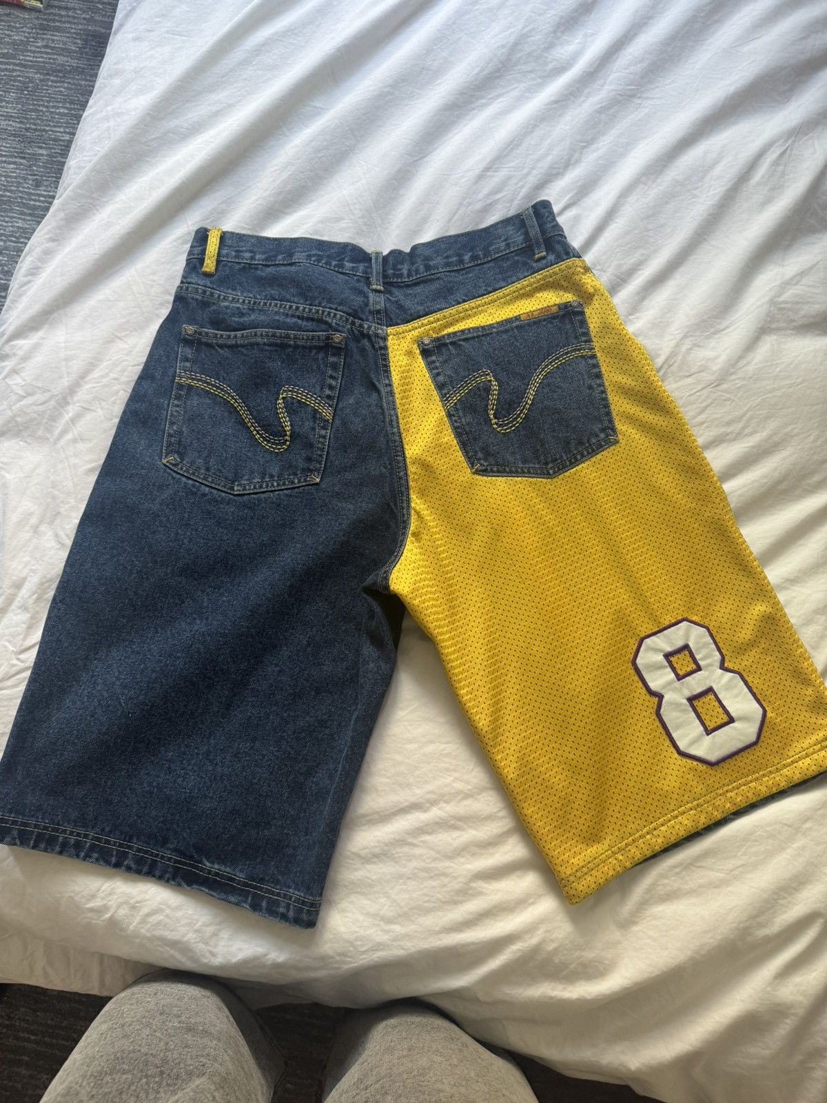 Other Lakers Kobe Jean Shorts Size US 36 / EU 52 - 1 Thumbnail