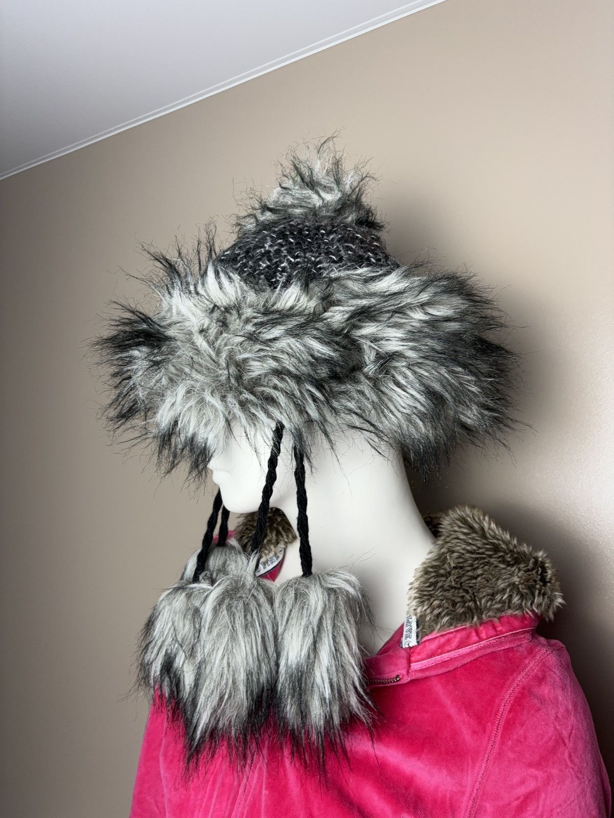 Vintage VINTAGE GLAMOUR WINTER KNIT FAUX FUR USHANKA HAT Size ONE SIZE - 4 Thumbnail