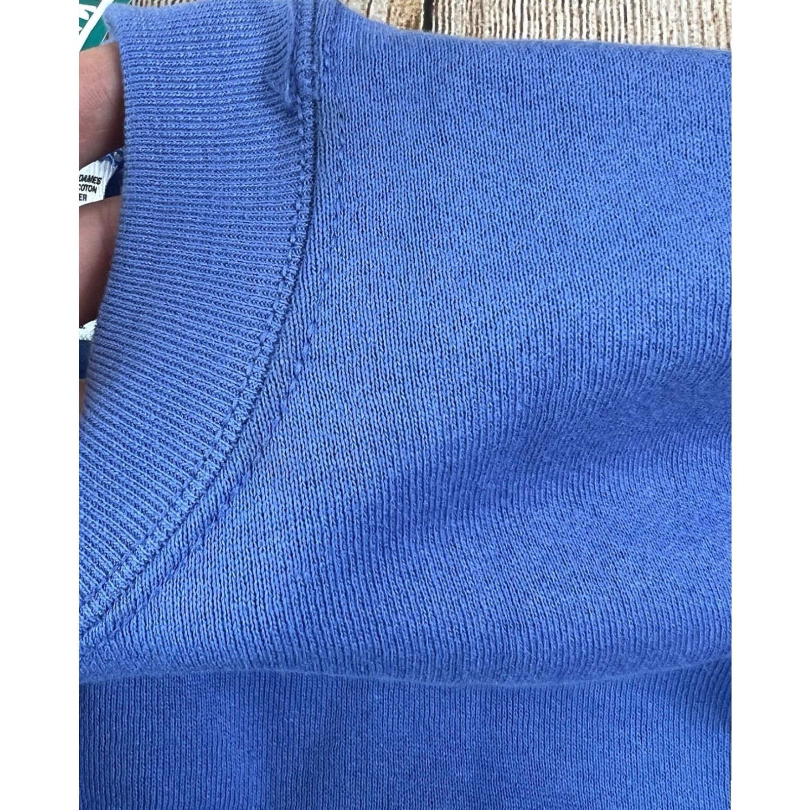 Fruit Of The Loom VINTAGE Fruit of the Loom Sweatshirt Crewneck Women’s M Blue Raglan Sleeve With Tags 90s USA USA 90s Size M / US 6-8 / IT 42-44 - 7 Thumbnail