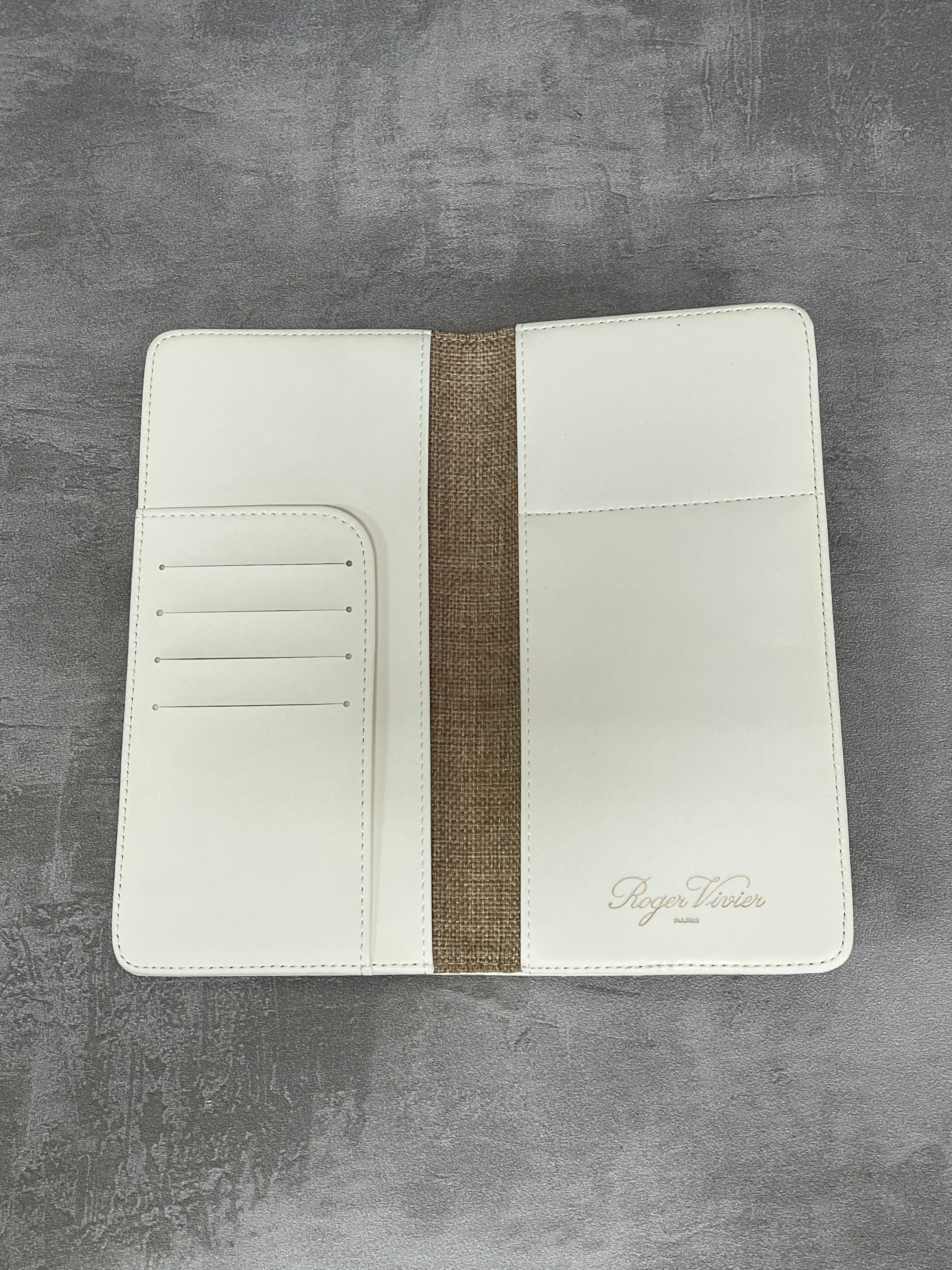 Roger Vivier Roger Vivier Beige Passport Holder Size ONE SIZE - 3 Thumbnail