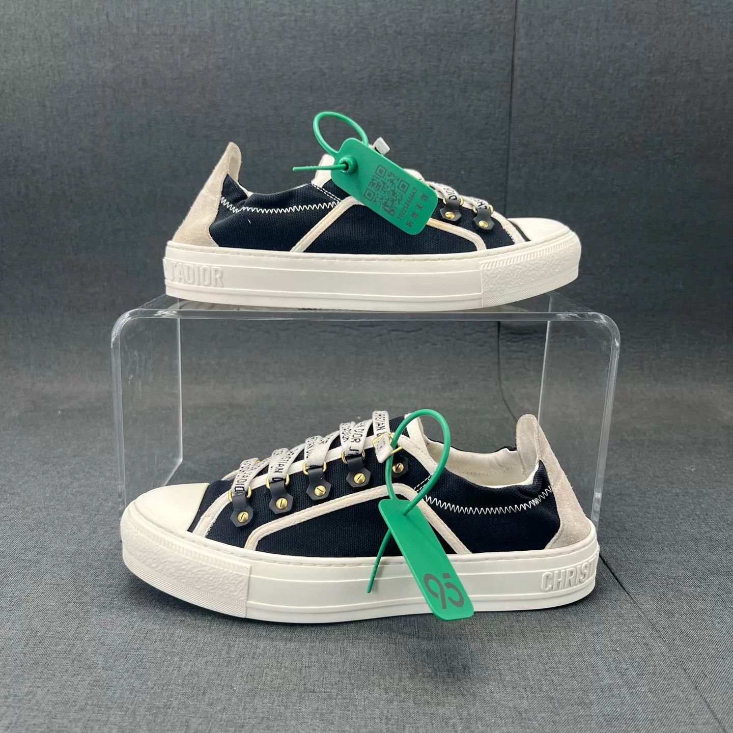 Dior Dior Walk’n Dior Black/White New Sneaker 38 (Box) Size US 7.5 / IT 37.5 - 3 Thumbnail